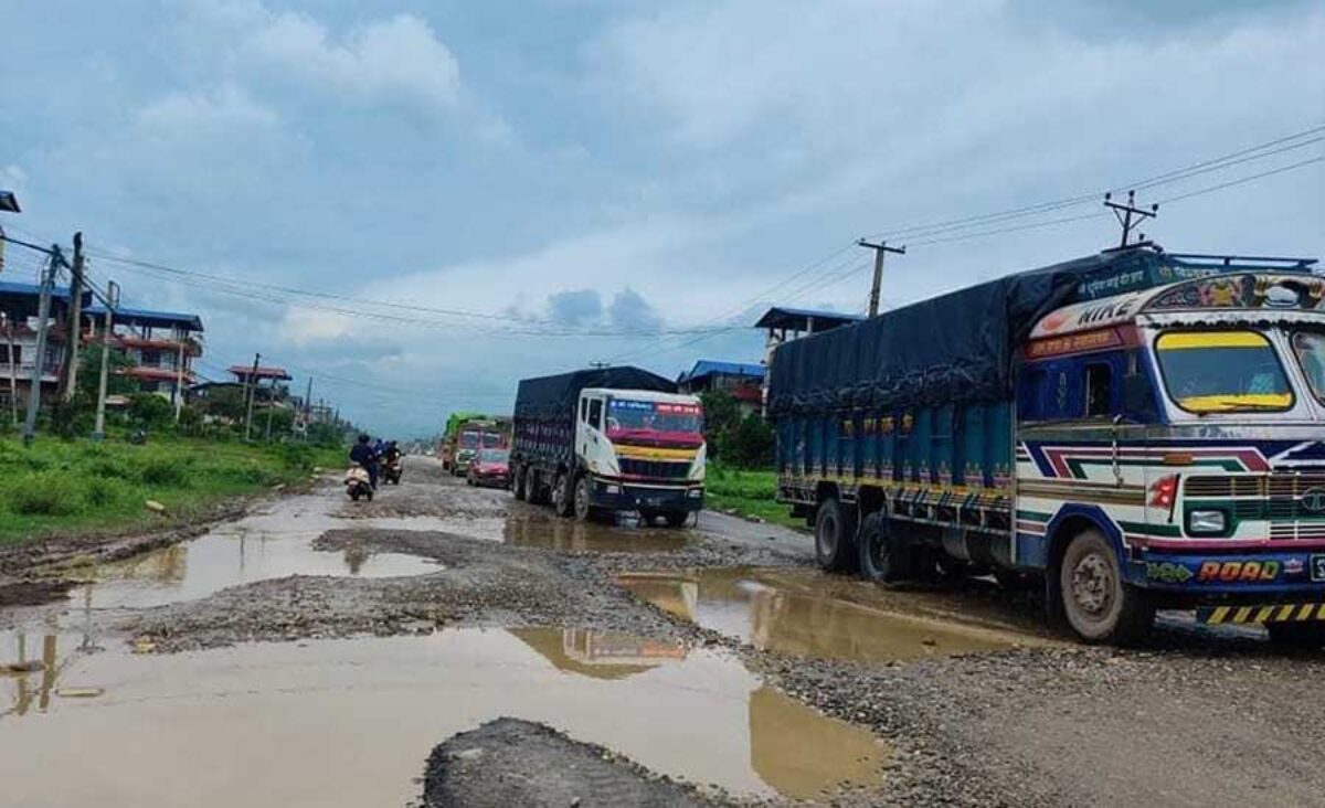 Butwal-Narayangarh-Road-Not-expanding-slowly-deteriorating-1200x732-1