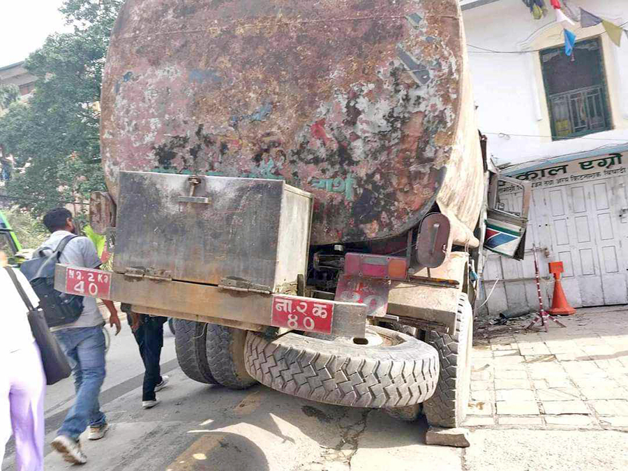 Tanker-Accident-at-Mahankal