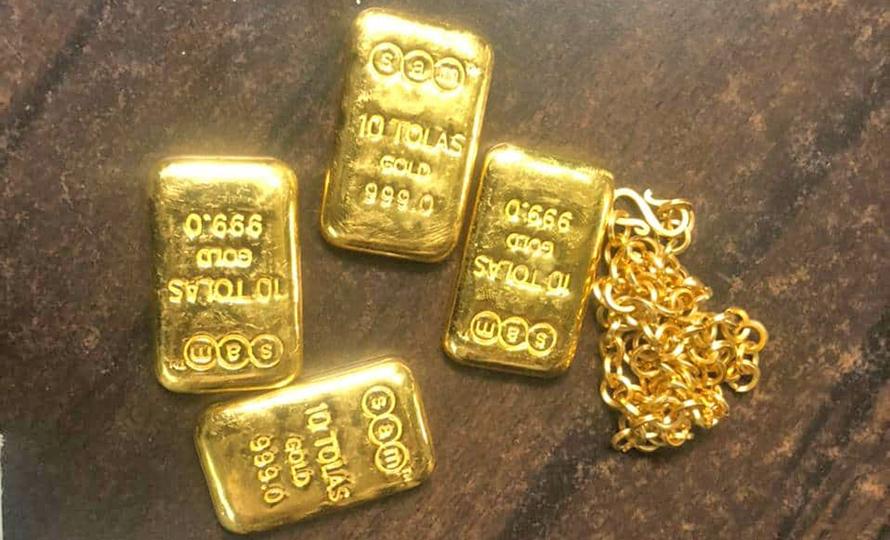 Gold_Arrested