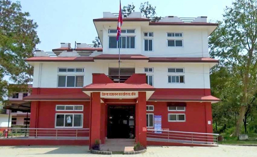 banke_CDO-office
